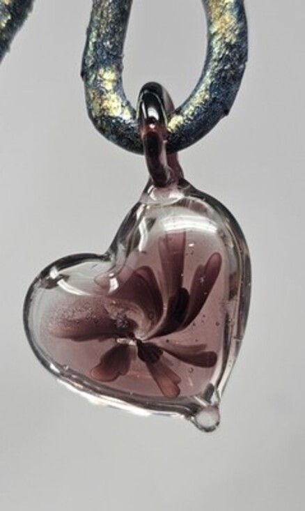 Hand Made Lamp Work Murano Art Glass Heart Floral Pendant Valentine Mother's Day - Picture 2 of 8